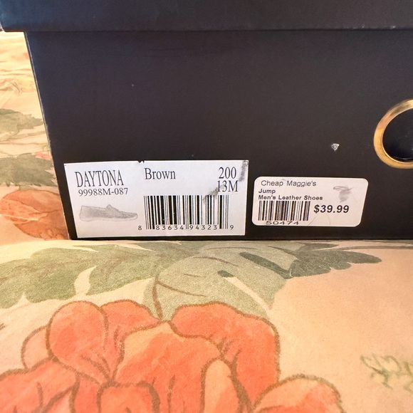 Men's Brown Loafers NWT - Picture 3 of 3